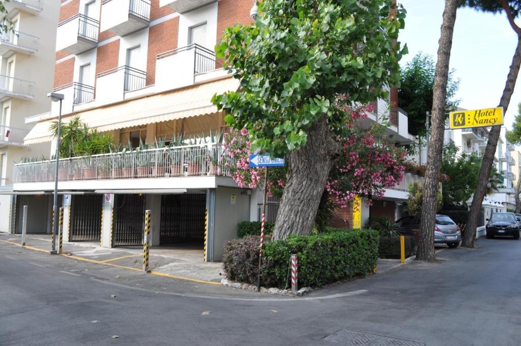 Hotel Nancy Rimini Extérieur photo