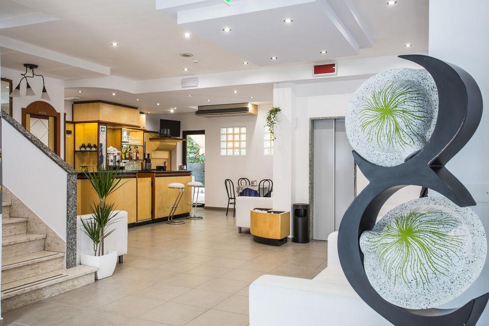 Hotel Nancy Rimini Extérieur photo