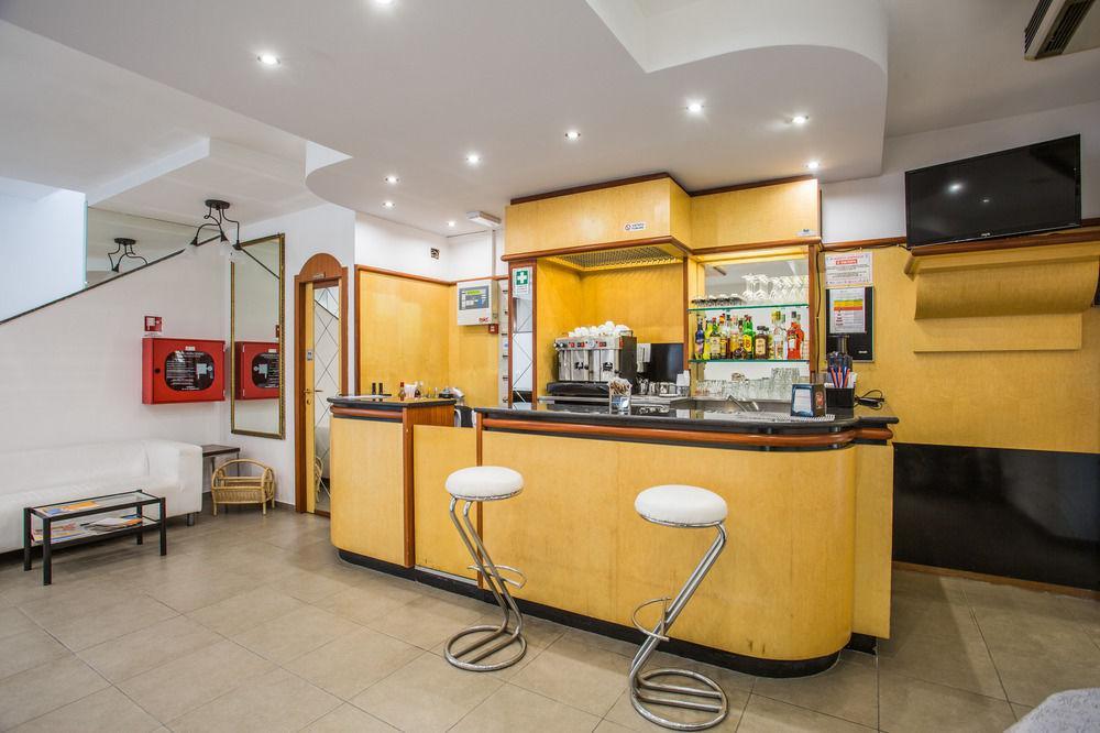 Hotel Nancy Rimini Extérieur photo