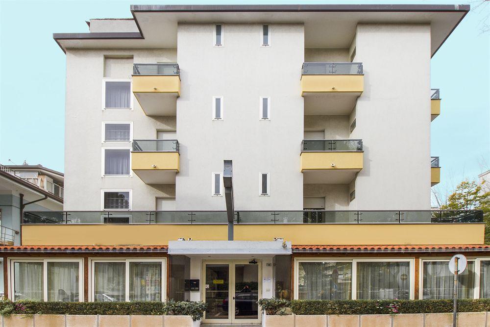 Hotel Nancy Rimini Extérieur photo